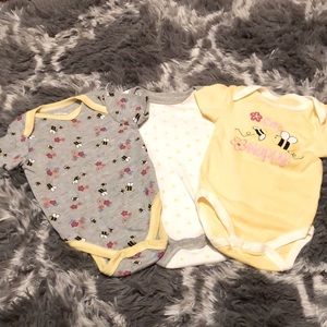 Set of 3 onesies bee happy